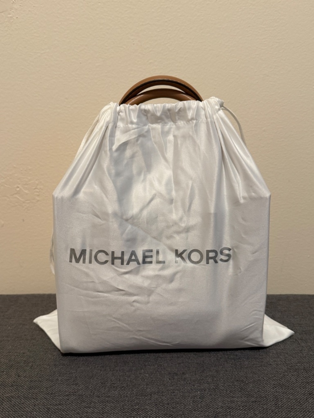 Michael Kors Mercer XS Mini Tote Crossbody – Metallic Gold - Picture 10 of 12